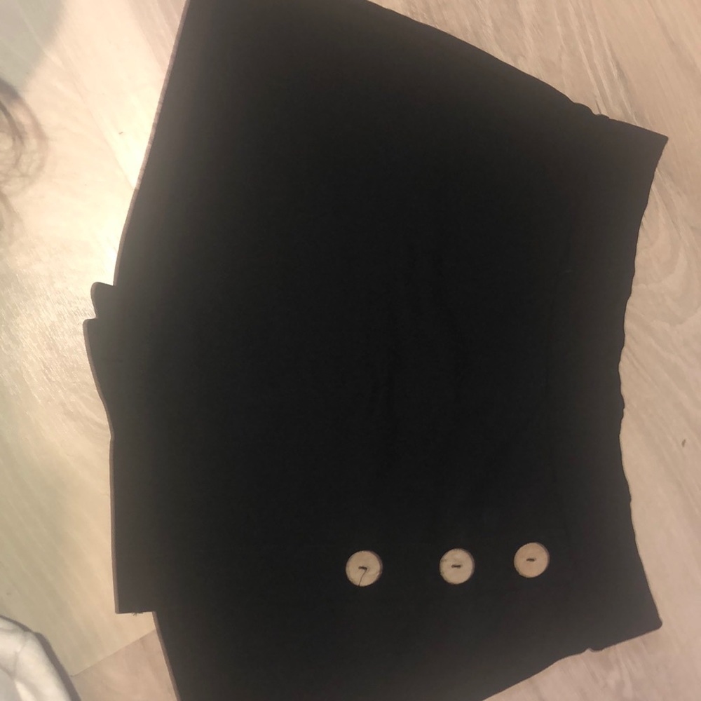 Black Skort